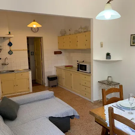 Casa Fagundes Com 3 Quartos