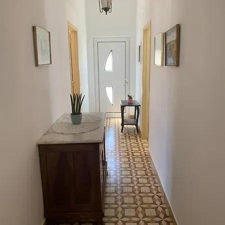 Casa Fagundes Com 3 Quartos * Sagres